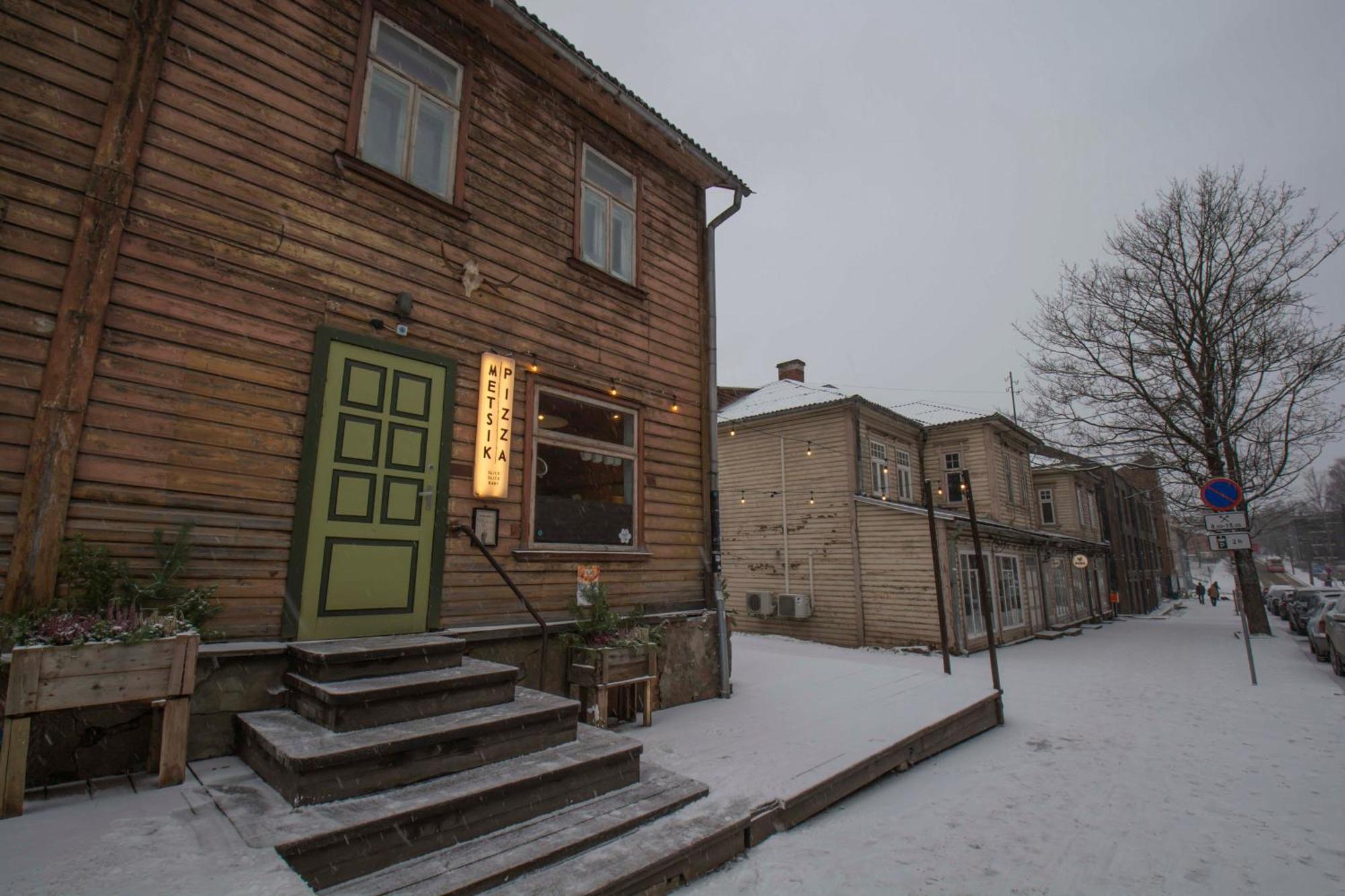 Karlovaidyll 2 - Cozy Apartment In A Quiet Area With Free Parking Tartu Exterior photo
